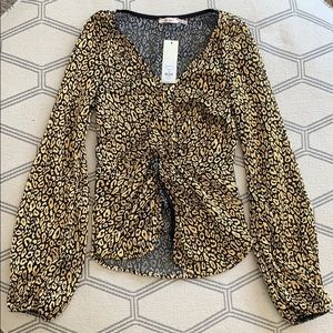 Francesca’s Blouse NWT Black Gold Cheetah